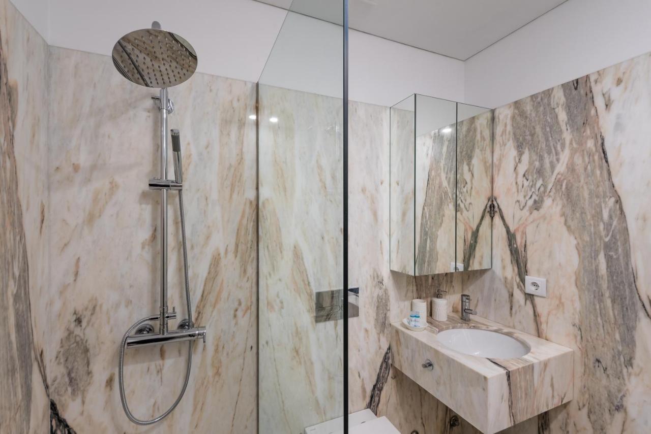 Guestready - A Moment In Time 1 & 3 Apartment Porto Bagian luar foto